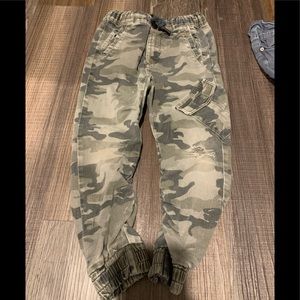 Zara camo pants